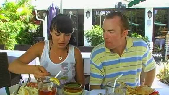 Dirty and dirty-minded pornstar gets to enjoy hawt sex in open air