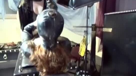 Nasty brunette bitch gets her cunt